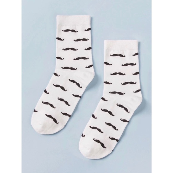 SHEIN Other - White & Black Mustache Pattern Socks 🖤